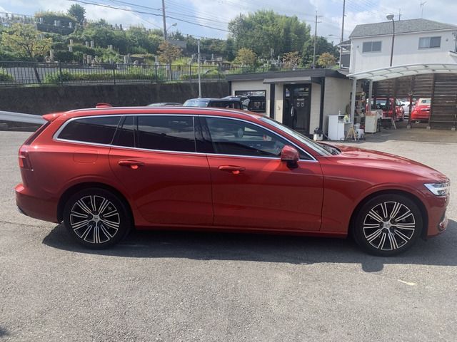 Volvo V60 2020-12 22928-4