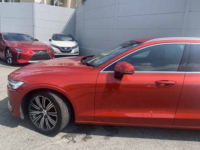 Volvo V60 2020-12 22928-5