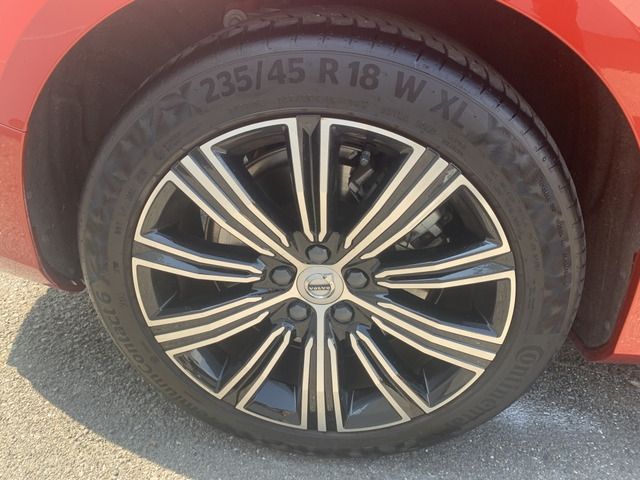 Volvo V60 2020-12 22928-15