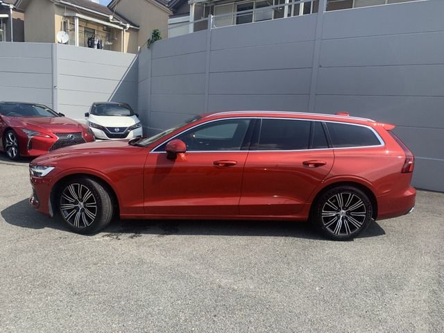 Volvo V60 2020-12 22928-3