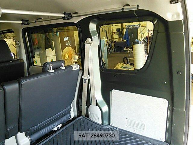 Suzuki EVERY 2022-07 297432-17