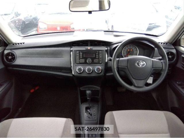 Toyota COROLLA AXIO 2017-03 248907-2