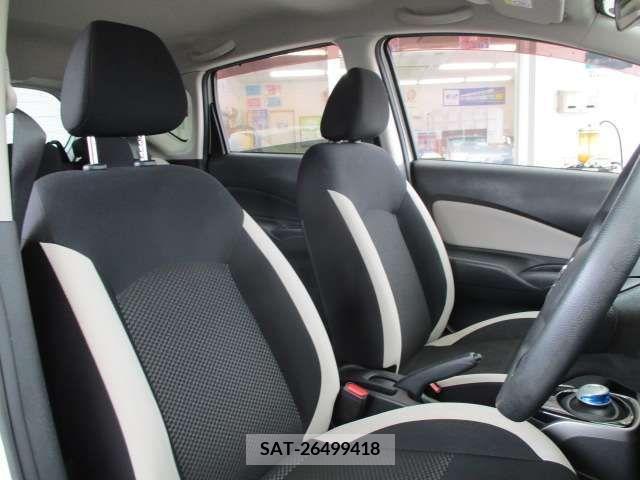 Nissan NOTE 2018-01 305418-9