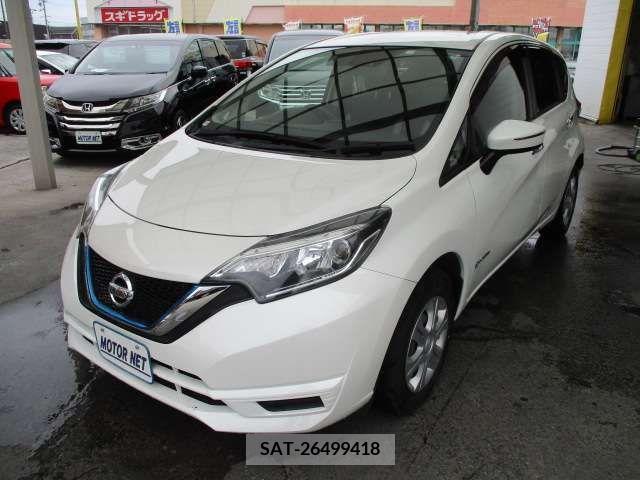 Nissan NOTE 2018-01 305418-1