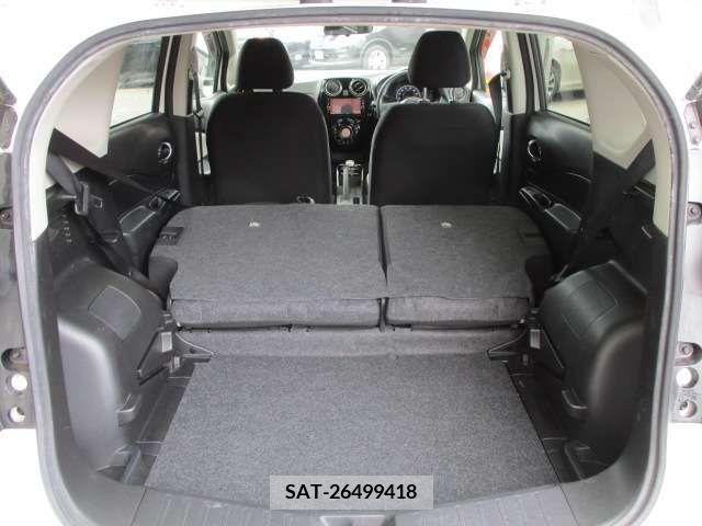 Nissan NOTE 2018-01 305418-8