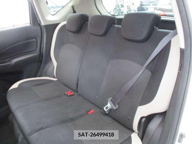 Nissan NOTE 2018-01 305418-12