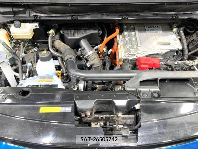Nissan SERENA 2019-06 393876-19