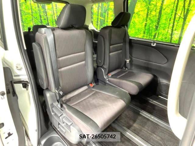 Nissan SERENA 2019-06 393876-9