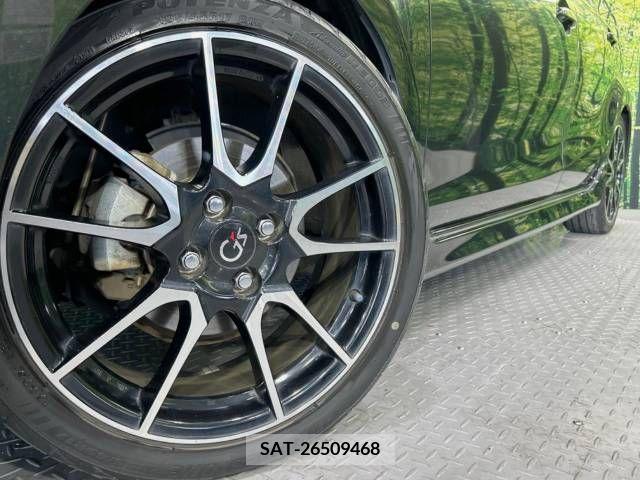 Toyota AQUA 2014-10 343749-13