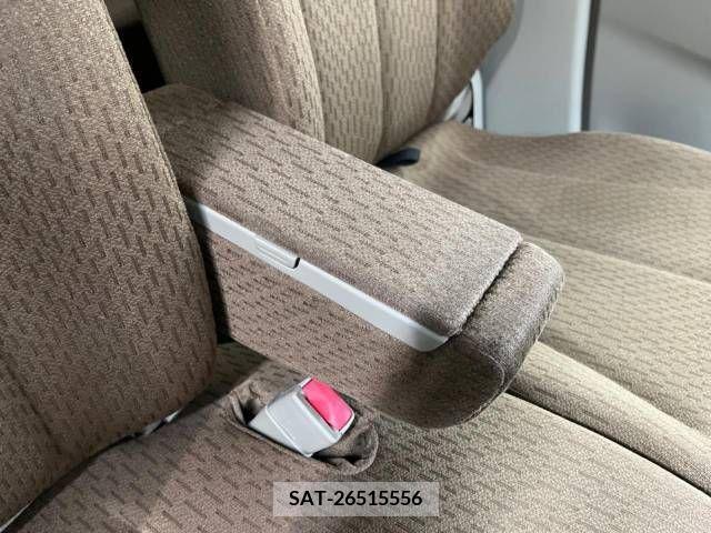 Nissan ROOX 2011-09 247378-6