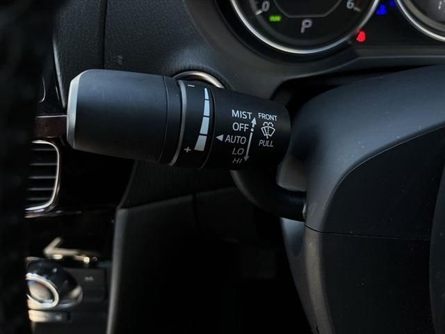 Mazda ATENZA 2012-12 16427-28