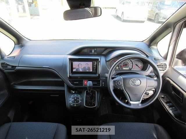 Toyota NOAH 2018-11 279501-0