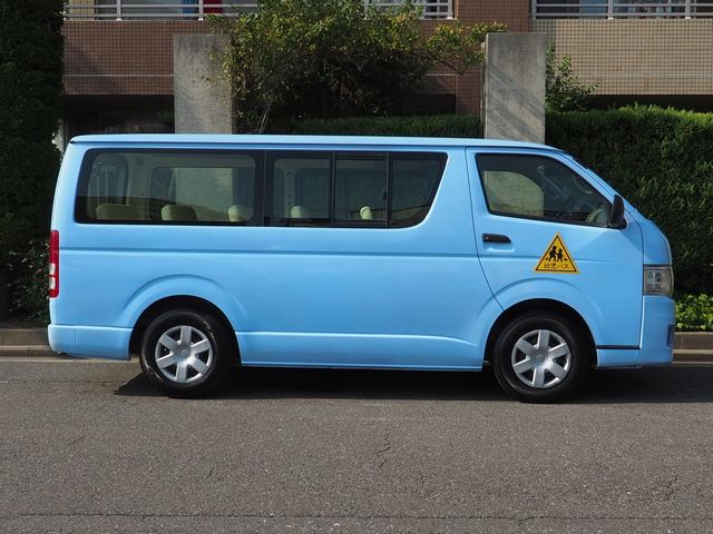 Toyota HIACE VAN 2013-03 20863-22