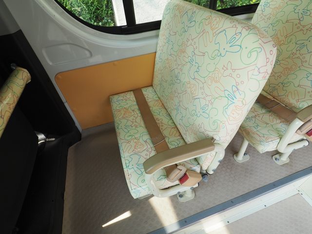 Toyota HIACE VAN 2013-03 20863-4