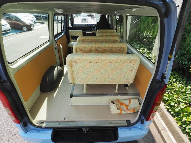 Toyota HIACE VAN 2013-03 20863-2