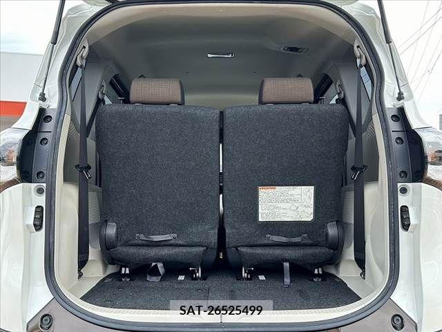 Toyota SIENTA 2016-08 314434-19