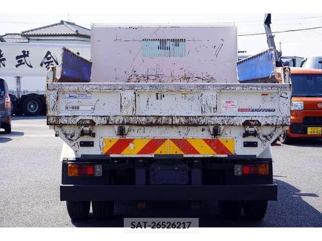Hino DUTRO 2018-09 348774-3