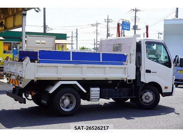 Hino DUTRO 2018-09 348774-7