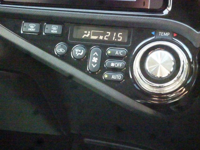Toyota AQUA 2014-03 26953-17
