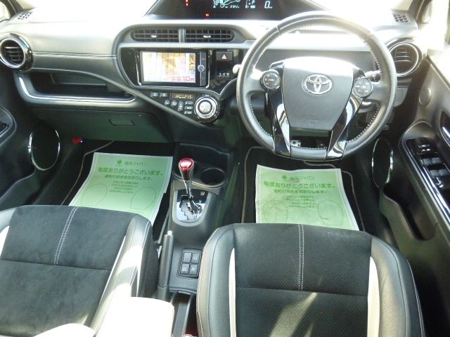 Toyota AQUA 2014-03 26953-1