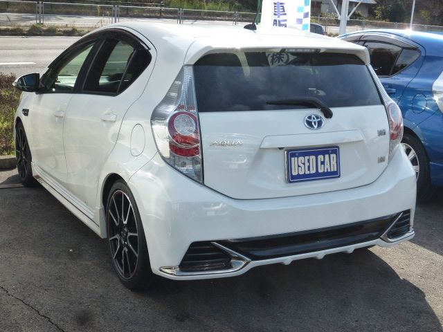 Toyota AQUA 2014-03 26953-2