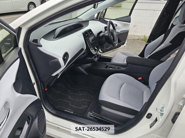 Toyota PRIUS 2019-99 366671-8