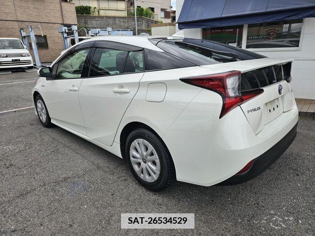 Toyota PRIUS 2019-99 366671-2