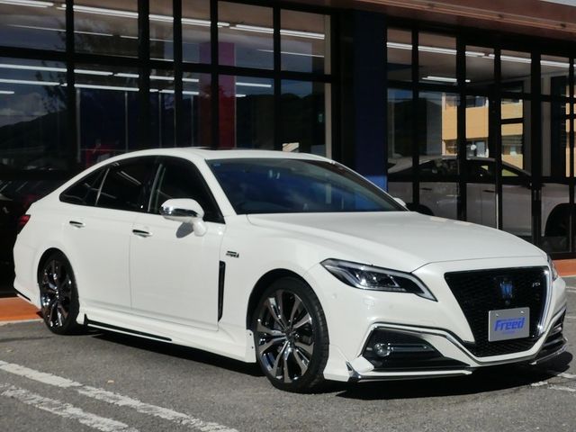 Toyota CROWN SEDAN 2018-10 195007-4