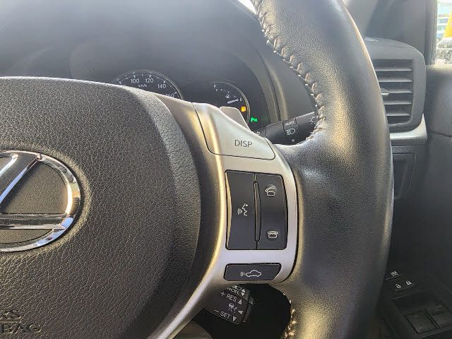 Lexus CT 2011-10 16147-21
