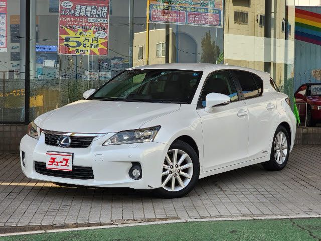 Lexus CT 2011-10 16147-0