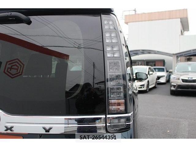 Toyota VOXY 2014-02 225142-12