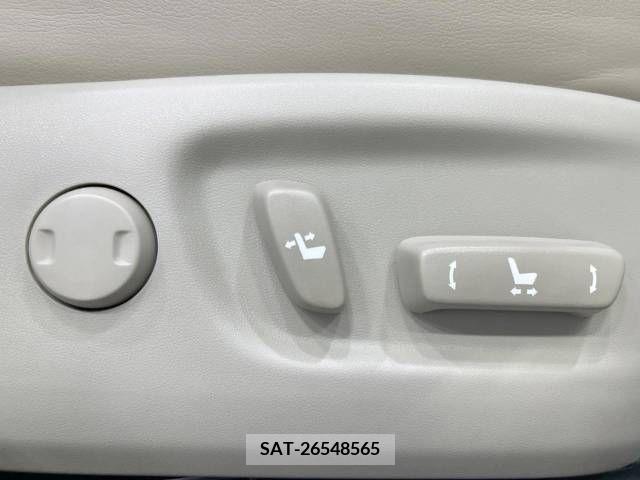 Toyota PRIUS ALPHA 2015-07 350639-4