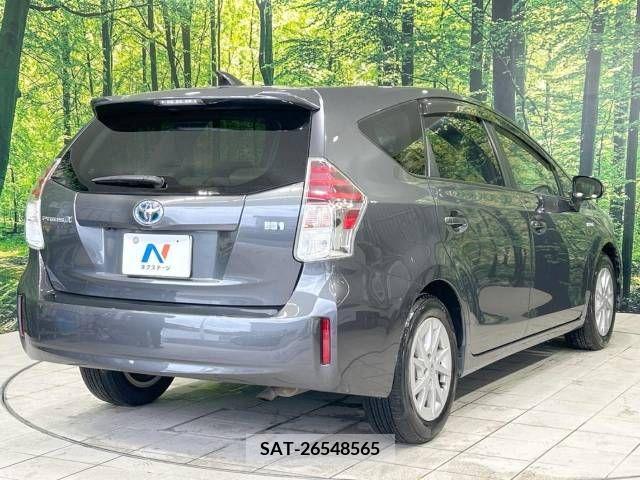 Toyota PRIUS ALPHA 2015-07 350639-18