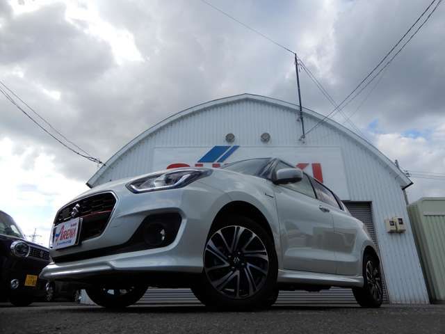 Suzuki SWIFT 2022-03 13649-10