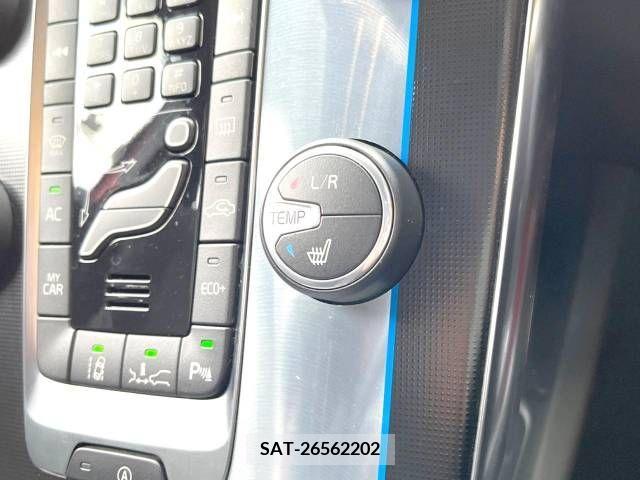 Volvo V40 2015-01 231465-5