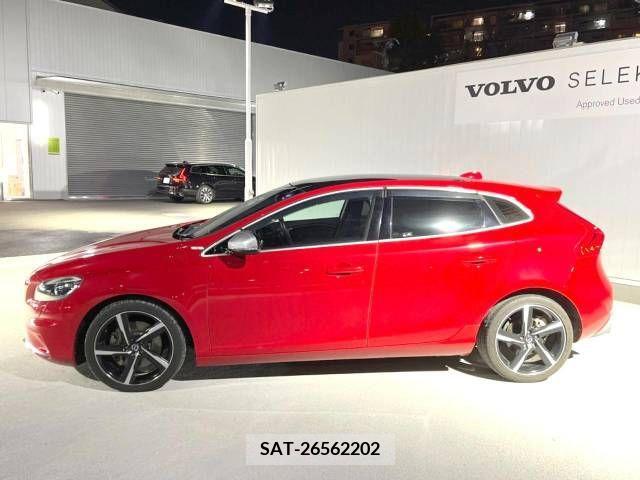 Volvo V40 2015-01 231465-16