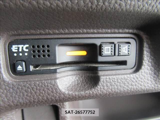 Honda N BOX 2019-07 278672-12