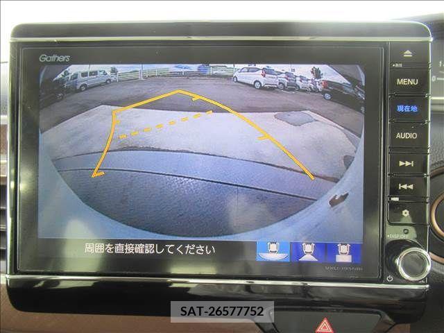 Honda N BOX 2019-07 278672-9