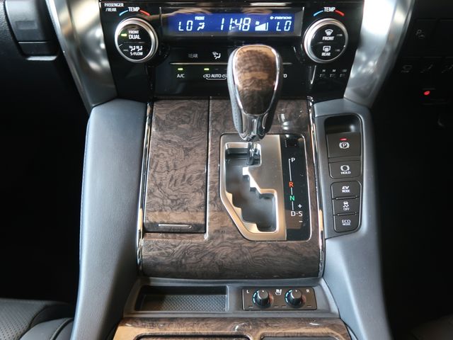 Toyota ALPHARD HYBRID 2020-08 6299-16