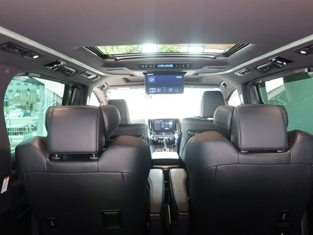Toyota ALPHARD HYBRID 2020-08 6299-12