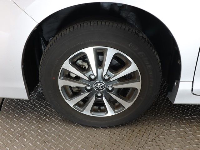 Toyota ESQUIRE 2018-10 25397-19