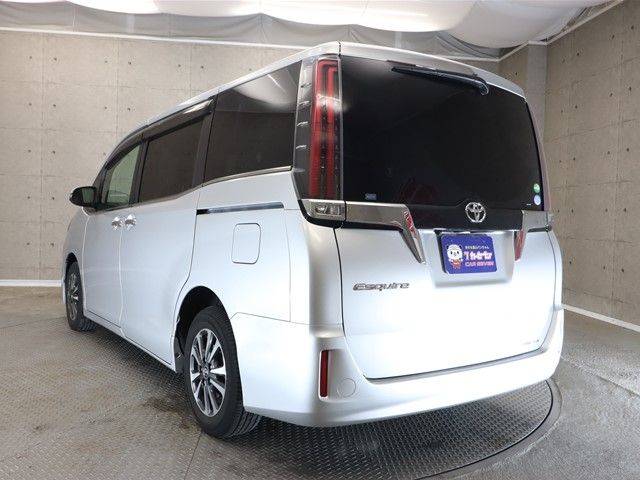 Toyota ESQUIRE 2018-10 25397-24