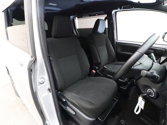 Toyota ESQUIRE 2018-10 25397-3