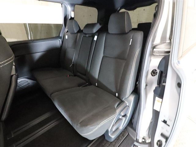 Toyota ESQUIRE 2018-10 25397-6