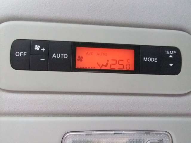 Nissan SERENA 2012-11 16682-8