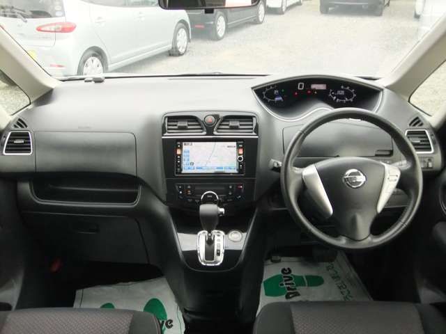 Nissan SERENA 2012-11 16682-2