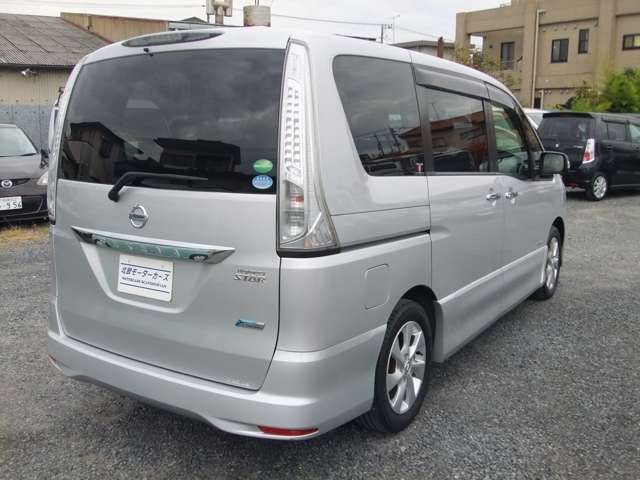 Nissan SERENA 2012-11 16682-19