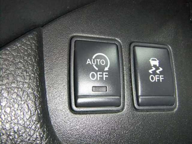 Nissan SERENA 2012-11 16682-9