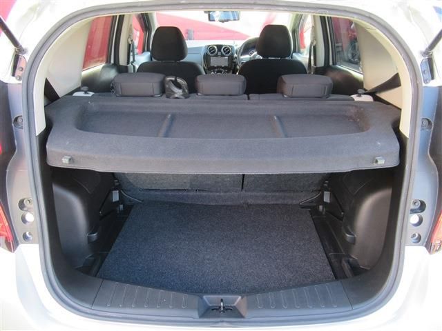 Nissan NOTE 2018-10 191764-7