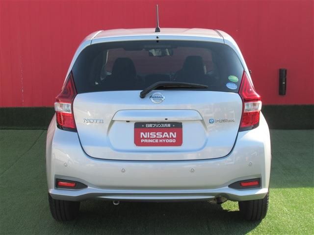 Nissan NOTE 2018-10 191764-28